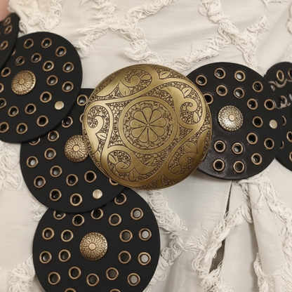 Cinturón Vintage Y2K con Remaches - LÚVORA