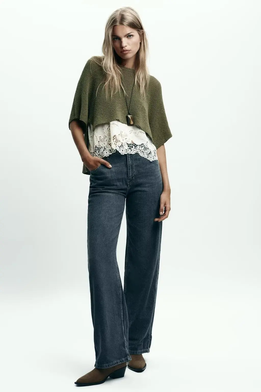 Suéter Verde de Punto con Encaje - LÚVORA