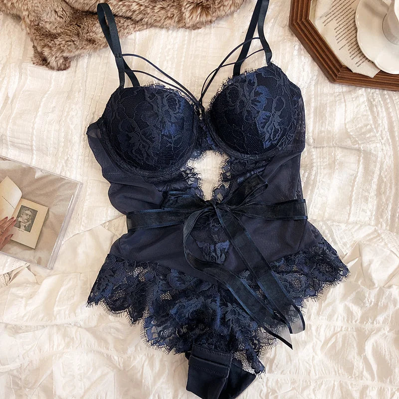 Bodies Sensacionales: Conjunto Elegante Lencería - LÚVORA