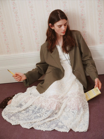 Blazer Elegante con Detalles de Encaje - LÚVORA