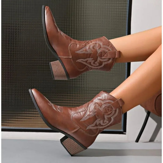 Botas Altas de Cuero Cowgirl Embrolladas - LÚVORA