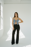 Top Chaleco Crop con Lazo Frontal - LÚVORA