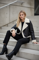 Chaqueta de Cuero Sintético Vintage - LÚVORA