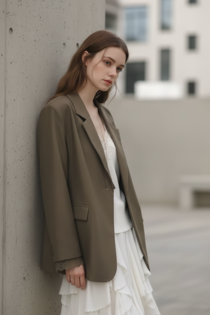 Blazer Elegante con Detalles de Encaje - LÚVORA